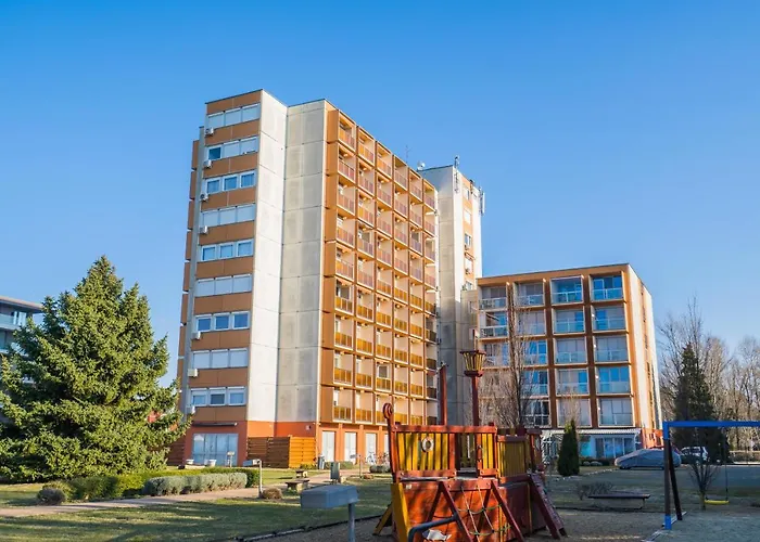 Myflat Laura * 希欧福克