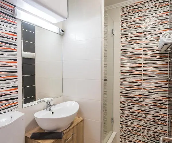 Myflat Laura * 希欧福克